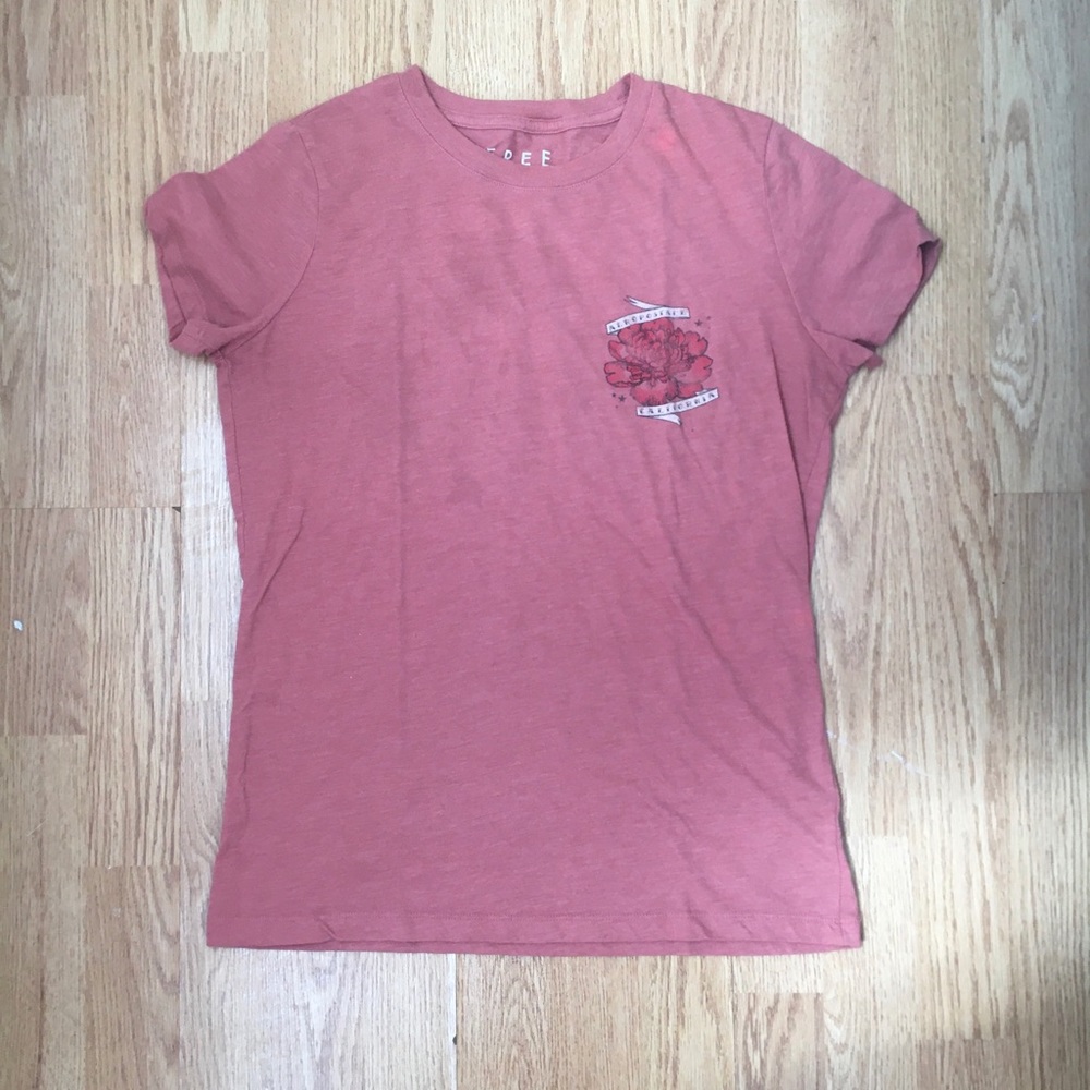 Aeropostale Juniors' Pink Fitted Graphic Tee L